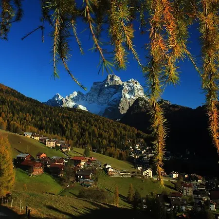 Garni Ongaro מלון