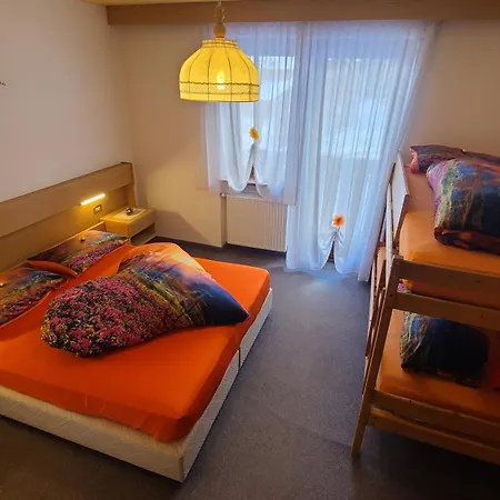 فندق Garni Ongaro 3*