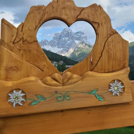 Garni Ongaro فندق