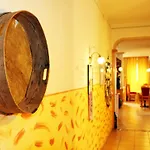 Garni Ongaro Hotel