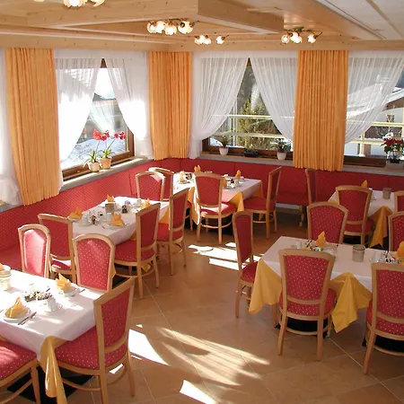 Garni Ongaro Hotel